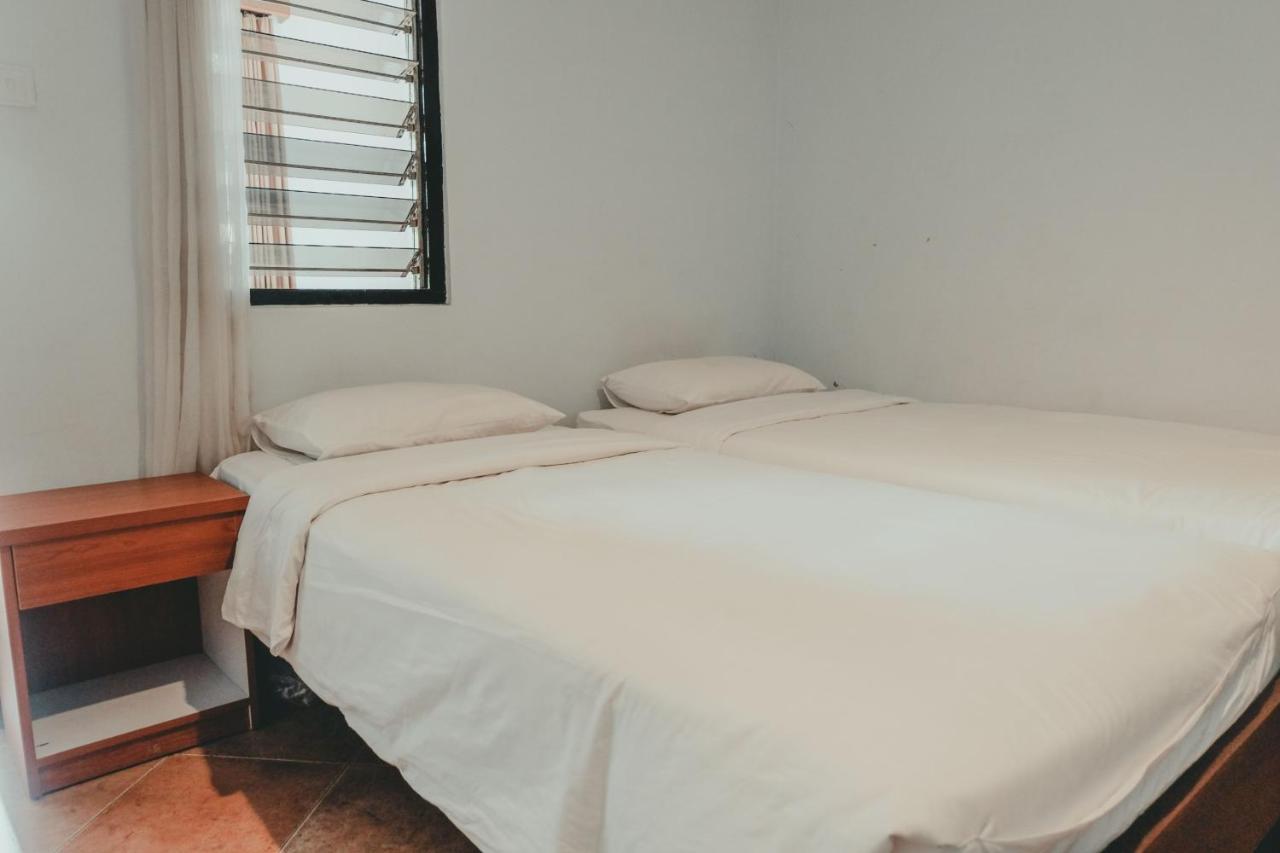 Sekar Arum Riverside Resort In Canggu ทานาล็อต ภายนอก รูปภาพ