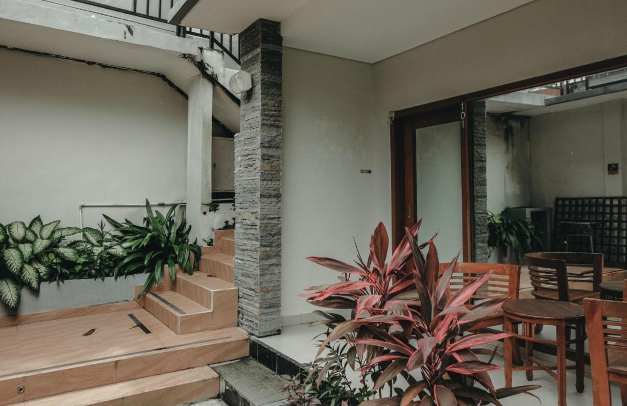 Sekar Arum Riverside Resort In Canggu ทานาล็อต ภายนอก รูปภาพ