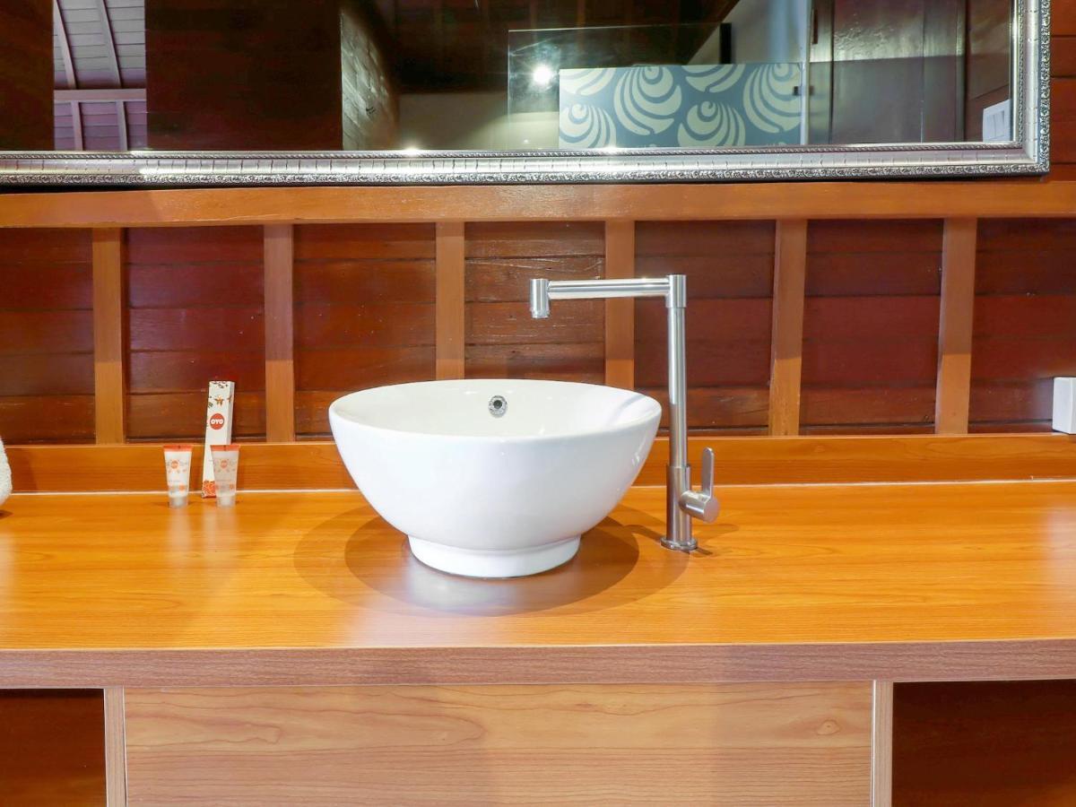 Sekar Arum Riverside Resort In Canggu ทานาล็อต ภายนอก รูปภาพ