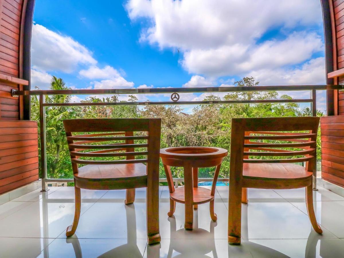 Sekar Arum Riverside Resort In Canggu ทานาล็อต ภายนอก รูปภาพ