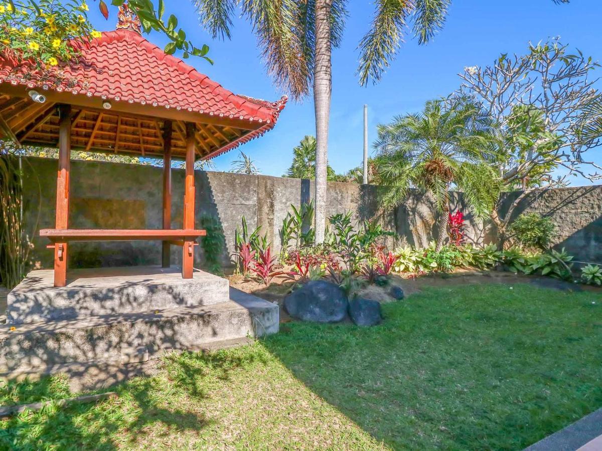 Sekar Arum Riverside Resort In Canggu ทานาล็อต ภายนอก รูปภาพ
