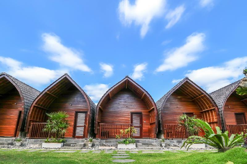 Sekar Arum Riverside Resort In Canggu ทานาล็อต ภายนอก รูปภาพ