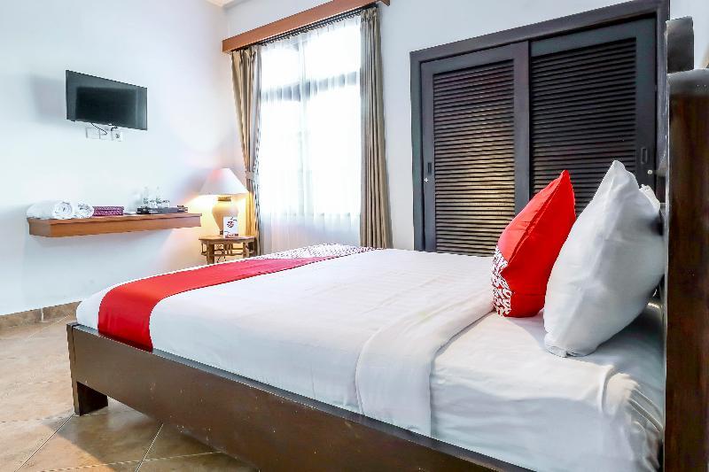 Sekar Arum Riverside Resort In Canggu ทานาล็อต ภายนอก รูปภาพ